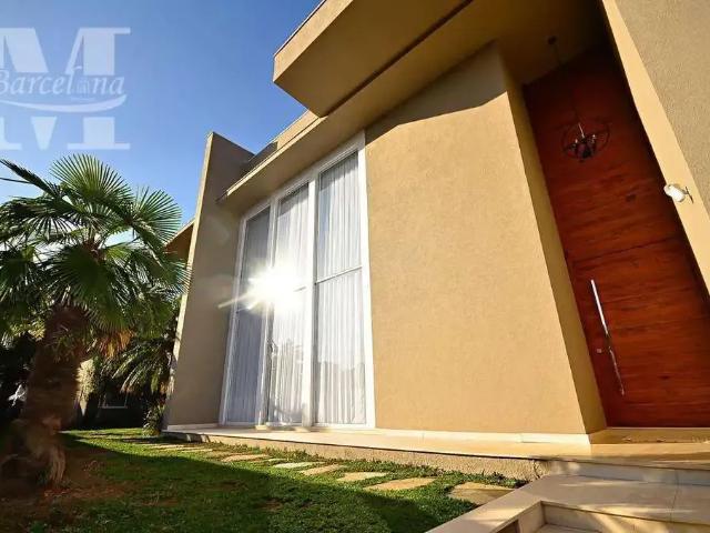 Casa / Sobrado para Locação em Curitiba/PR Butiatuvinha 4 Quartos