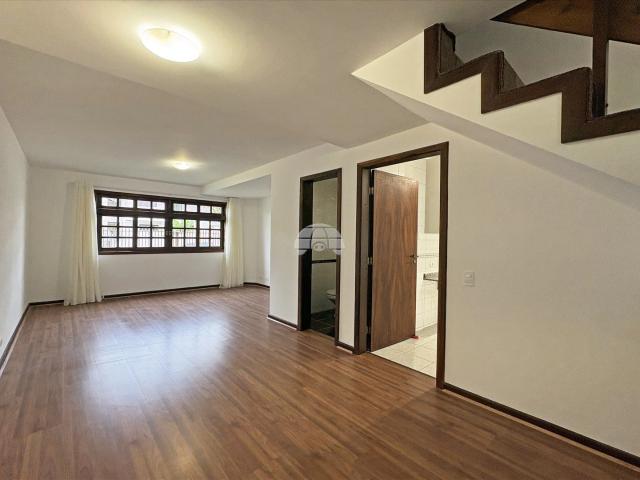Casa / Sobrado para Locação em Curitiba/PR Campina do Siqueira 3 Quartos