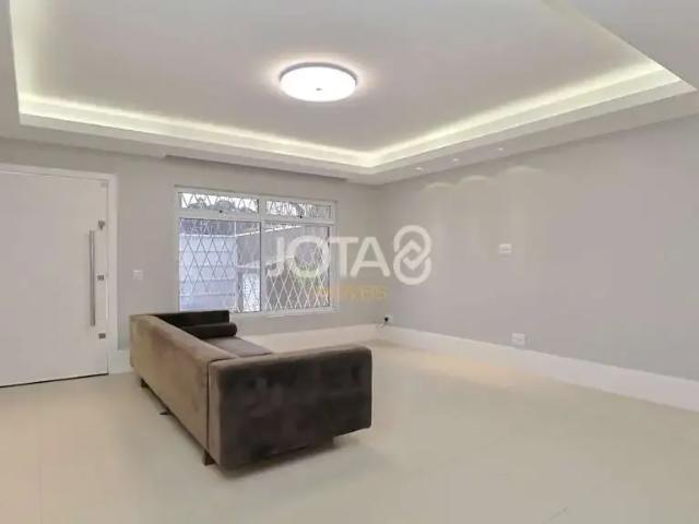 Casa / Sobrado para Locação em Curitiba/PR Campina do Siqueira 3 Quartos