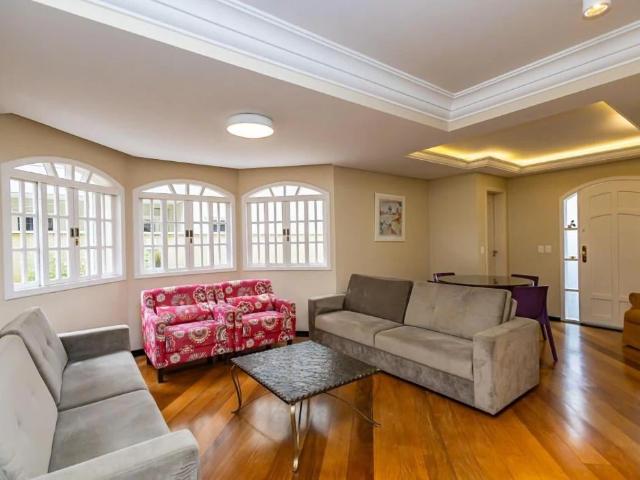 Casa / Sobrado para Locação em Curitiba/PR Campo Comprido 4 Quartos