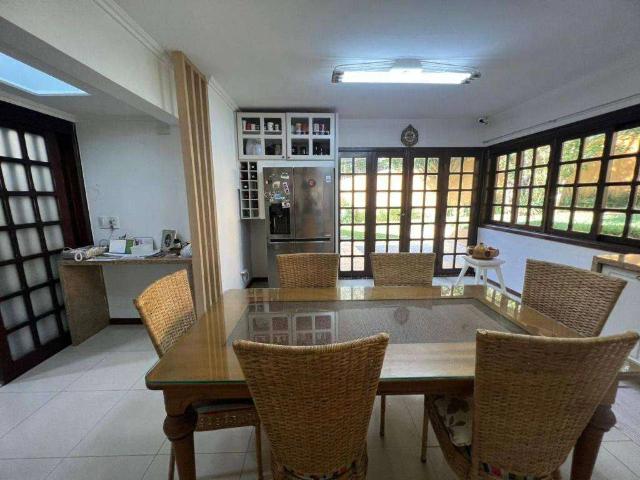 Casa / Sobrado para Locação em Curitiba/PR Campo Comprido 4 Quartos