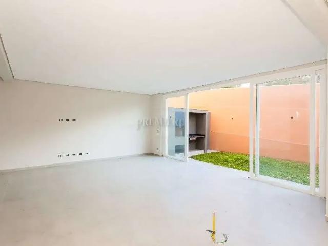 Casa / Sobrado para Locação em Curitiba/PR Campo Comprido 3 Quartos