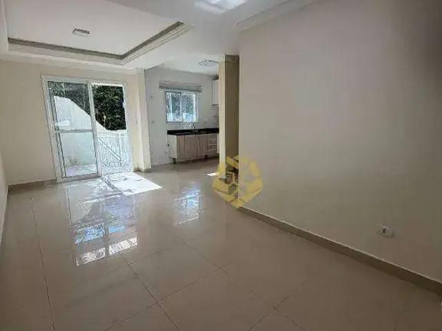 Casa / Sobrado para Locação em Curitiba/PR Campo Comprido 3 Quartos