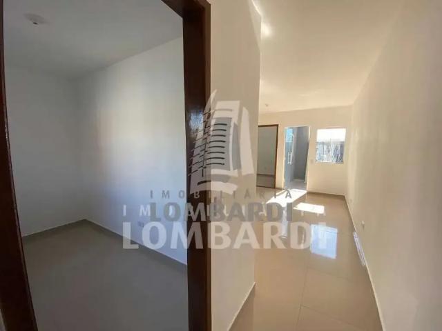 Casa / Sobrado para Locação em Curitiba/PR Campo de Santana 2 Quartos