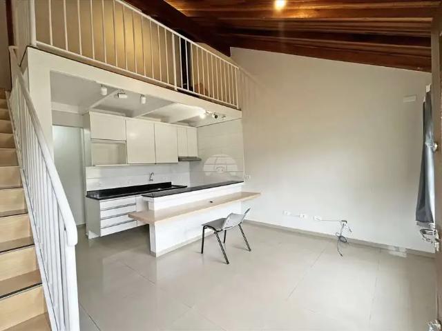 Casa / Sobrado para Locação em Curitiba/PR Cachoeira 3 Quartos