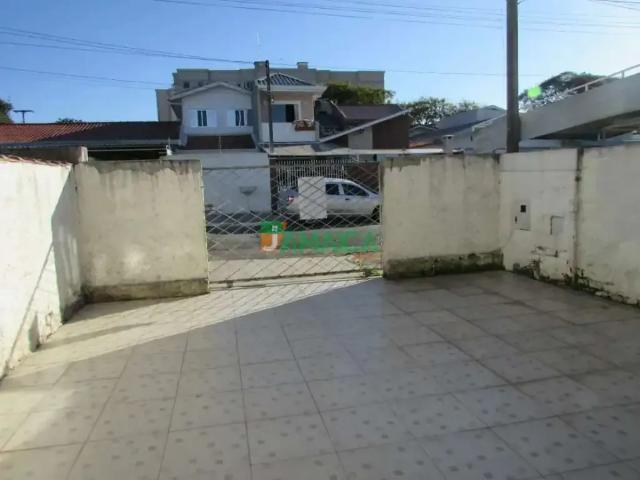 Casa / Sobrado para Locação em Curitiba/PR Cajuru 3 Quartos