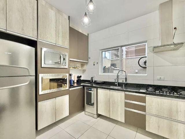 Casa / Sobrado para Locação em Curitiba/PR Cajuru 3 Quartos