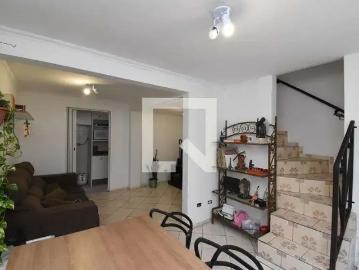 Casa / Sobrado para Locação em Curitiba/PR Cajuru 3 Quartos
