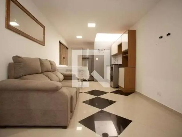Casa / Sobrado para Locação em Curitiba/PR Cajuru 1 Quartos
