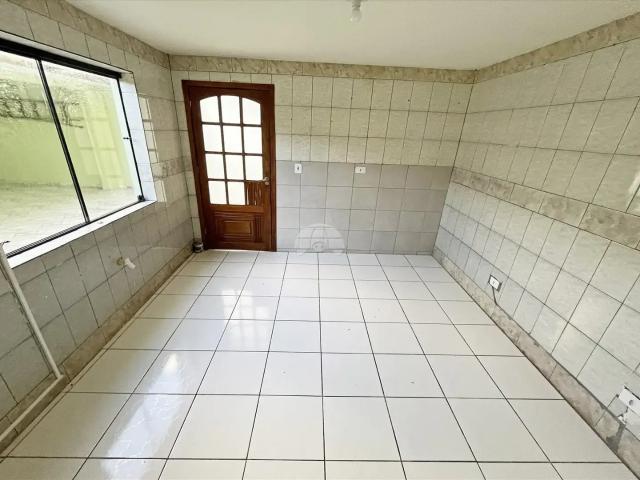 Casa / Sobrado para Locação em Curitiba/PR Cajuru 4 Quartos