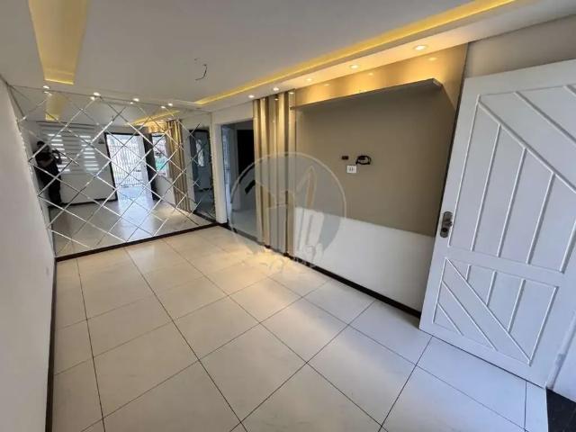 Casa / Sobrado para Locação em Curitiba/PR Cajuru 4 Quartos