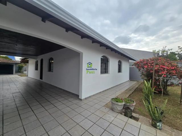 Casa / Sobrado para Locação em Curitiba/PR Cajuru 4 Quartos