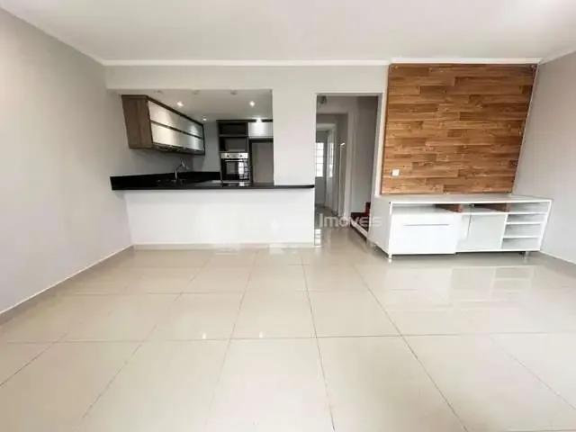 Casa / Sobrado para Locação em Curitiba/PR Capão da Imbuia 3 Quartos