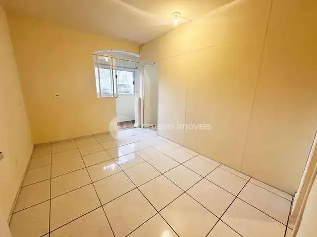 Casa / Sobrado para Locação em Curitiba/PR Capão da Imbuia 1 Quartos