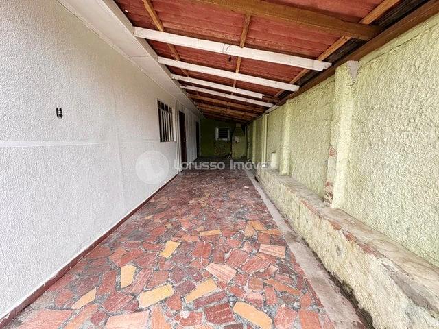 Casa / Sobrado para Locação em Curitiba/PR Capão da Imbuia 4 Quartos