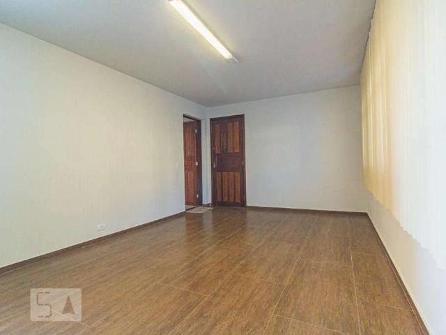 Casa / Sobrado para Locação em Curitiba/PR Capão Raso 5 Quartos
