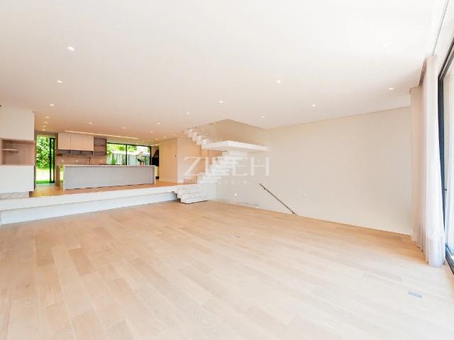 Casa / Sobrado para Locação em Curitiba/PR Cascatinha 3 Quartos