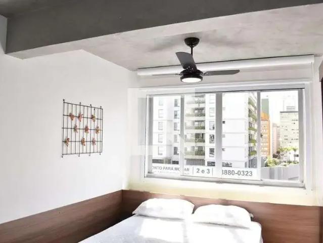 Casa / Sobrado para Locação em Curitiba/PR Centro 1 Quartos
