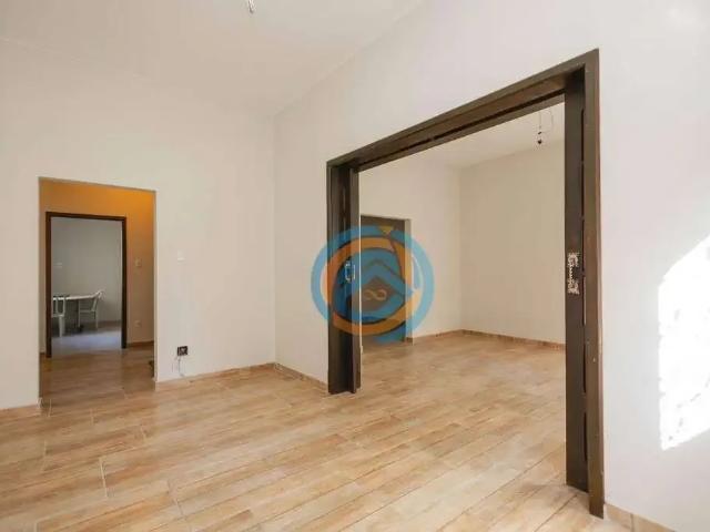 Casa / Sobrado para Locação em Curitiba/PR Centro 4 Quartos