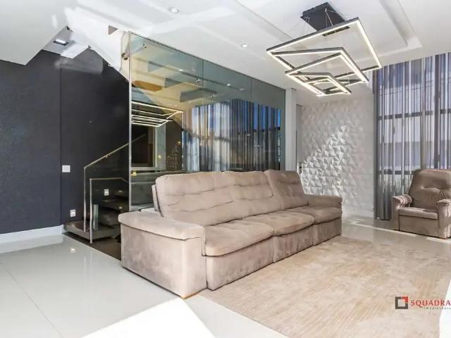 Casa / Sobrado para Locação em Curitiba/PR Cidade Industrial 4 Quartos