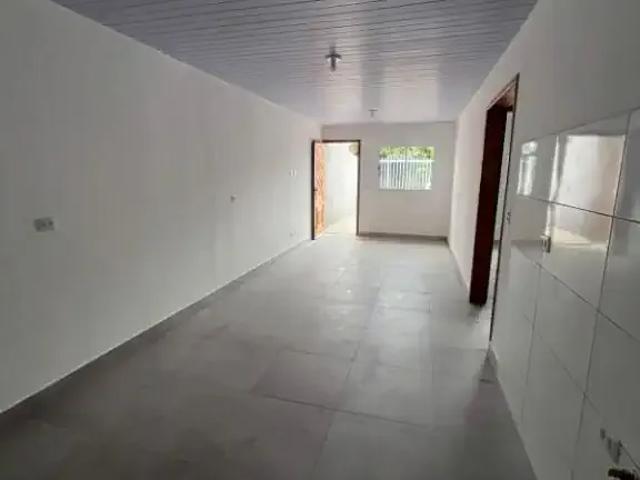Casa / Sobrado para Locação em Curitiba/PR Cidade Industrial 2 Quartos
