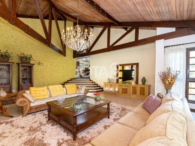 Casa / Sobrado para Locação em Curitiba/PR Ecoville 4 Quartos