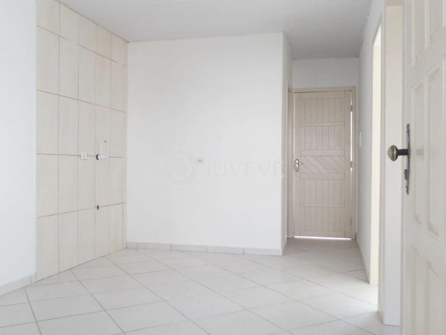 Casa / Sobrado para Locação em Curitiba/PR Fanny 2 Quartos
