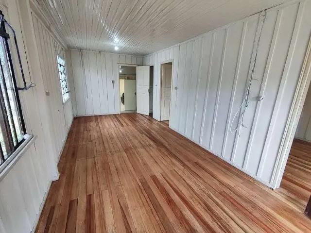 Casa / Sobrado para Locação em Curitiba/PR Fanny 2 Quartos
