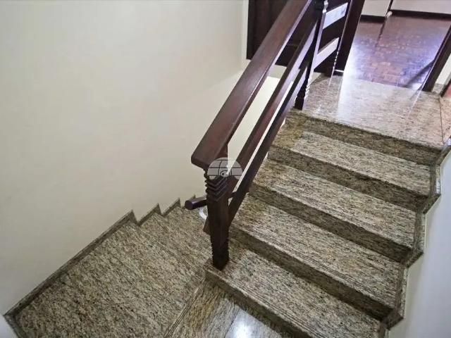 Casa / Sobrado para Locação em Curitiba/PR Fanny 3 Quartos