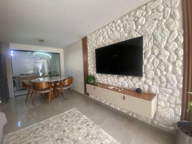 Casa / Sobrado para Locação em Curitiba/PR Ganchinho 2 Quartos