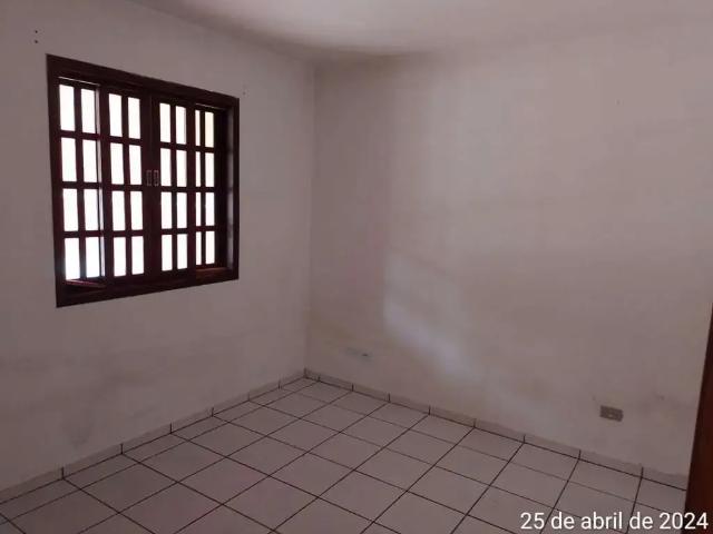 Casa / Sobrado para Locação em Curitiba/PR Ganchinho 2 Quartos