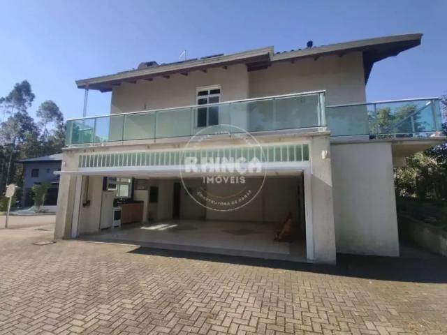 Casa / Sobrado para Locação em Curitiba/PR Ganchinho 4 Quartos