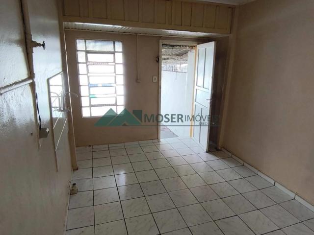 Casa / Sobrado para Locação em Curitiba/PR Guabirotuba 1 Quartos