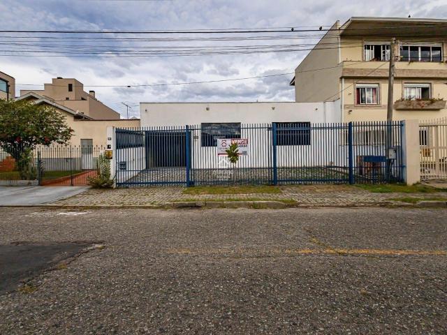 Casa / Sobrado para Locação em Curitiba/PR Guabirotuba 2 Quartos