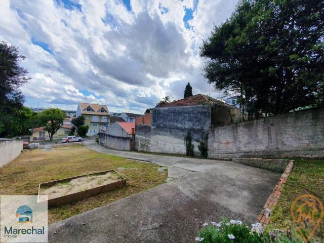 Casa / Sobrado para Locação em Curitiba/PR Guabirotuba 3 Quartos