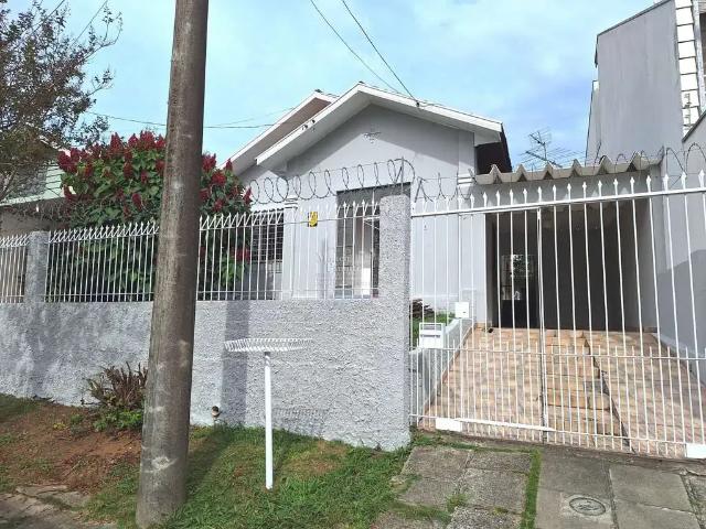Casa / Sobrado para Locação em Curitiba/PR Guabirotuba 3 Quartos