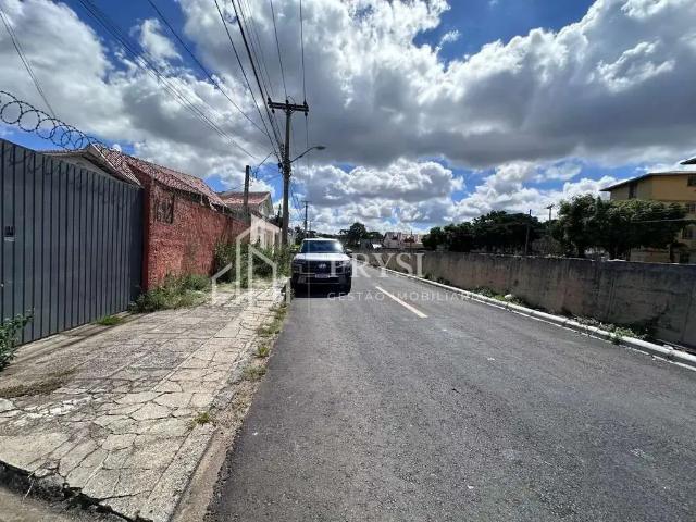 Casa / Sobrado para Locação em Curitiba/PR Guaíra 1 Quartos