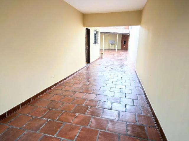 Casa / Sobrado para Locação em Curitiba/PR Jardim Botânico