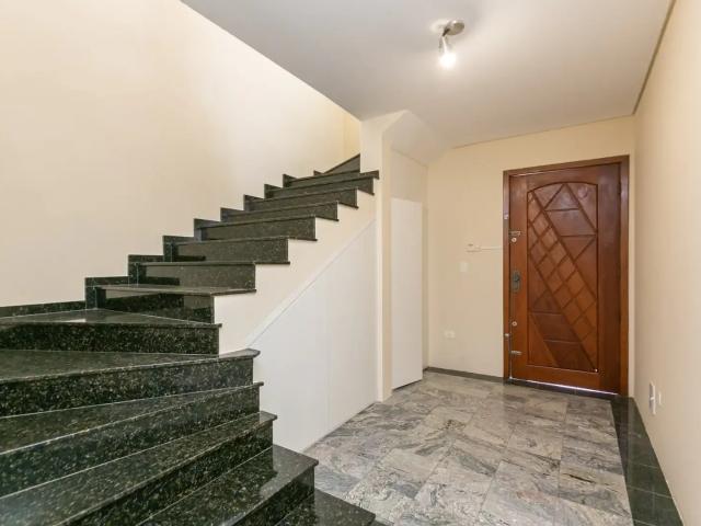 Casa / Sobrado para Locação em Curitiba/PR Jardim Social 3 Quartos