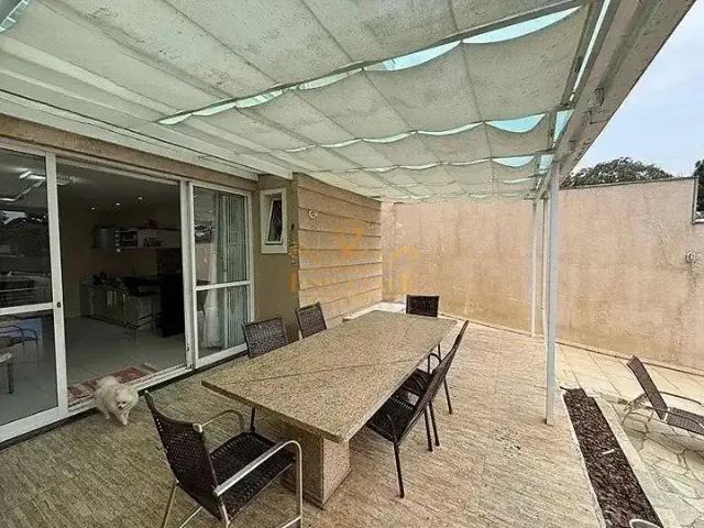 Casa / Sobrado para Locação em Curitiba/PR Jardim Social 3 Quartos