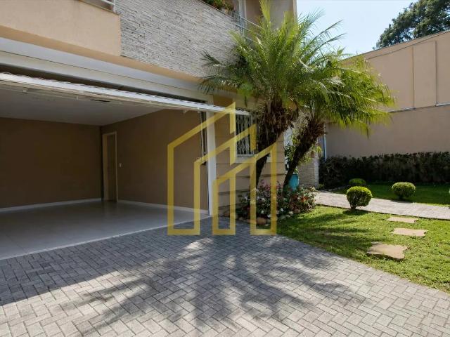 Casa / Sobrado para Locação em Curitiba/PR Jardim Social 4 Quartos