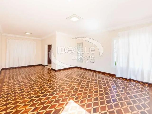 Casa / Sobrado para Locação em Curitiba/PR Jardim Social 4 Quartos