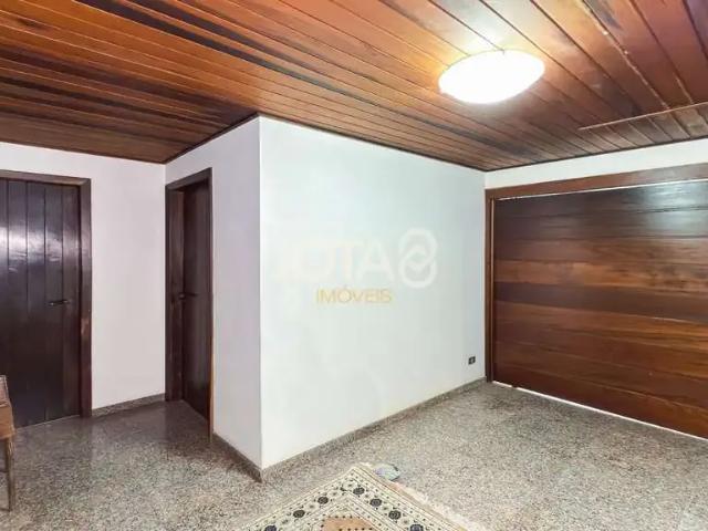 Casa / Sobrado para Locação em Curitiba/PR Jardim Social 4 Quartos