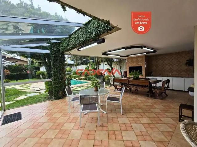 Casa / Sobrado para Locação em Curitiba/PR Jardim Social 5 Quartos