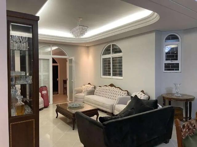 Casa / Sobrado para Locação em Curitiba/PR Jardim Social 6 Quartos