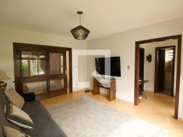 Casa / Sobrado para Locação em Curitiba/PR Juvevê 5 Quartos