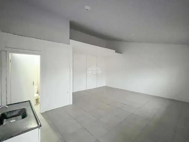 Casa / Sobrado para Locação em Curitiba/PR Lindóia 1 Quartos