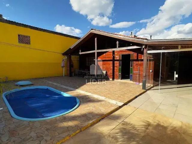 Casa / Sobrado para Locação em Curitiba/PR Lindóia 3 Quartos