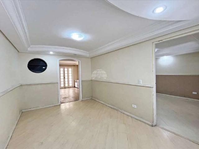 Casa / Sobrado para Locação em Curitiba/PR Mercês 3 Quartos