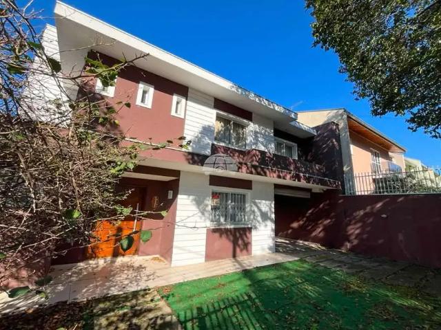 Casa / Sobrado para Locação em Curitiba/PR Mercês 3 Quartos